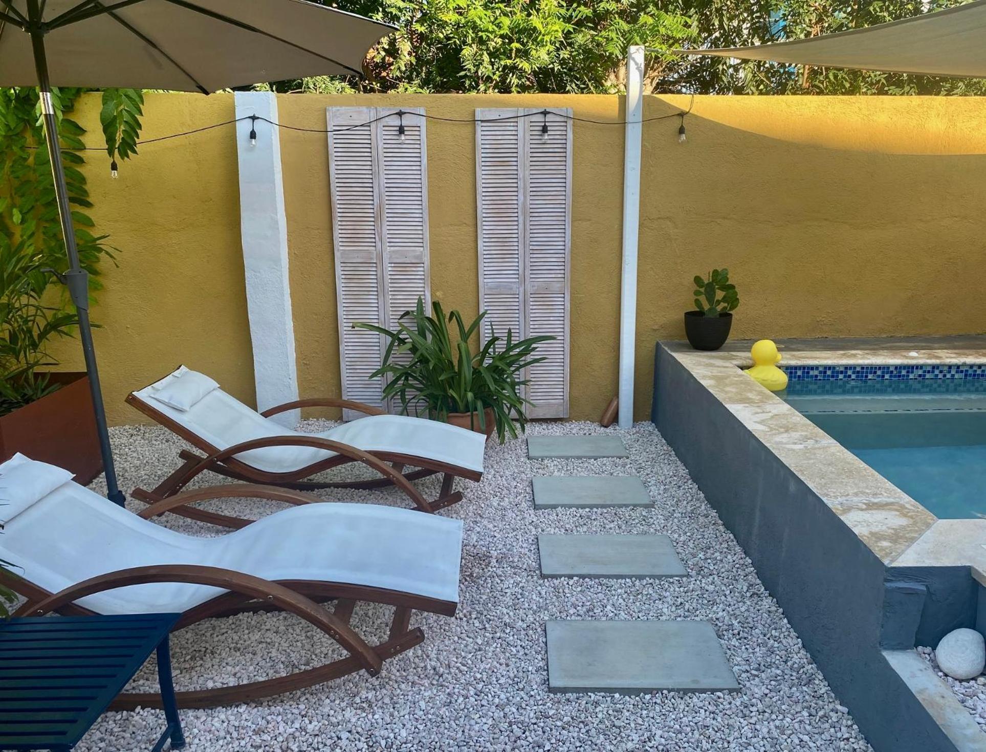 Historic Building The Palm Backyard Studio-Apartment Willemstad, Curacao Feel Home Away From Home المظهر الخارجي الصورة